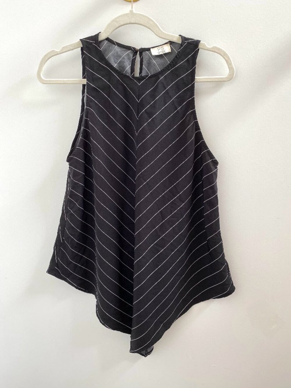 PS The Label Chevron Striped Flowy Tank Top - Size Small